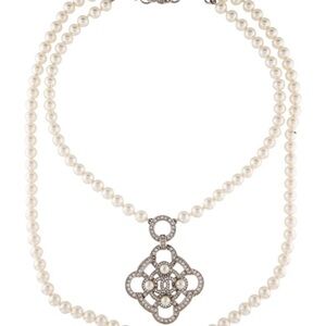 Authentic CHANEL CC B16 Faux Pearl Crystal Pendant Necklace Logo Made Italy